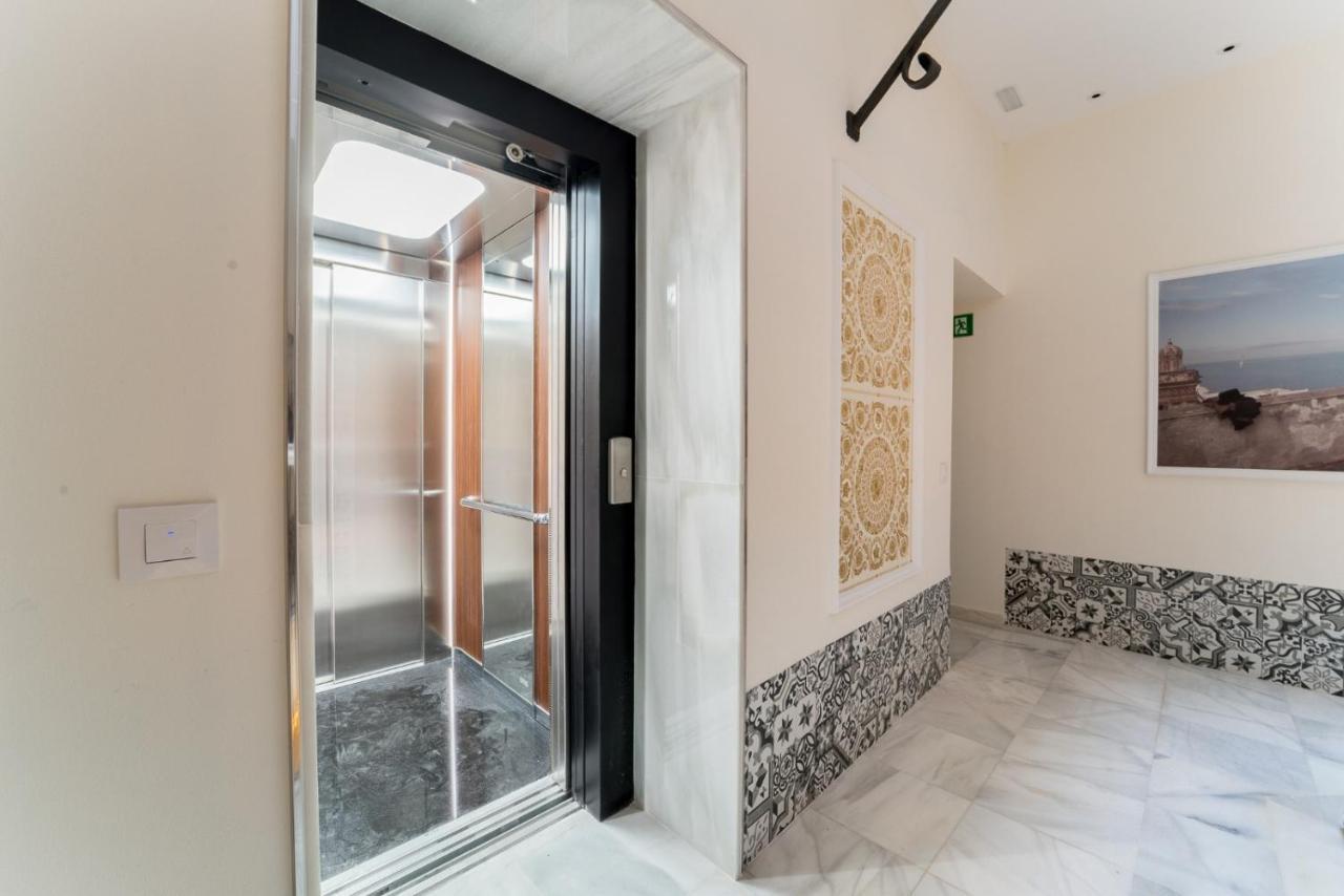 Fabio Catedral I Apartment Cadiz Luaran gambar